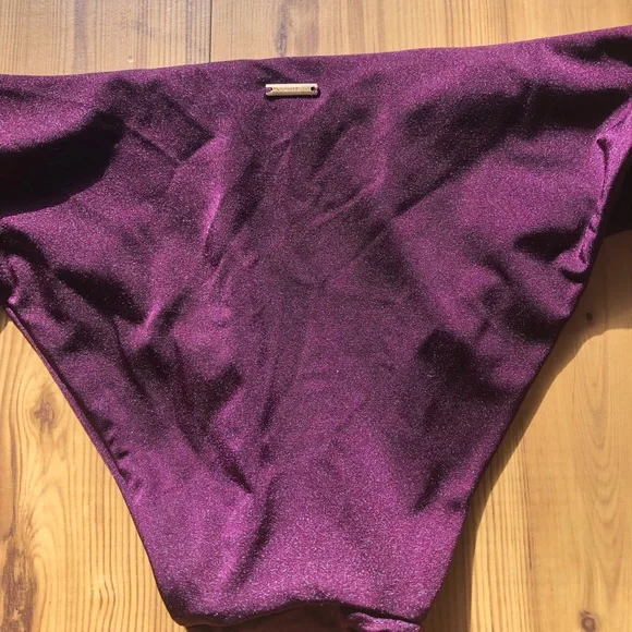 Victoria’s Secret Miraculous Bali Bombshell Bikini - Picture 11 of 16